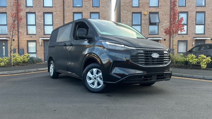 Ford Transit Custom 320 L1 Diesel Fwd 2.0 EcoBlue 150ps H1 Double Cab Van Limited - Image 34